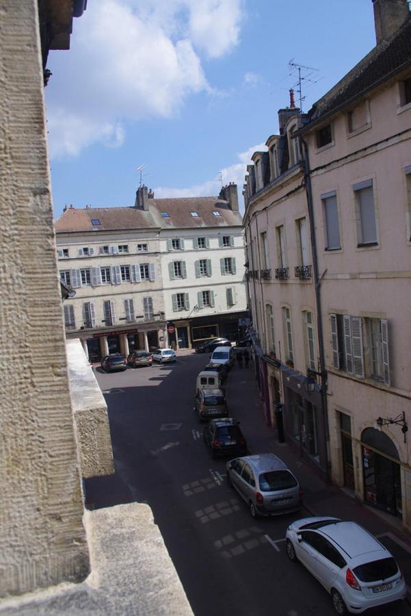 Wood Stone And Wine Beaune (Cote d'Or)